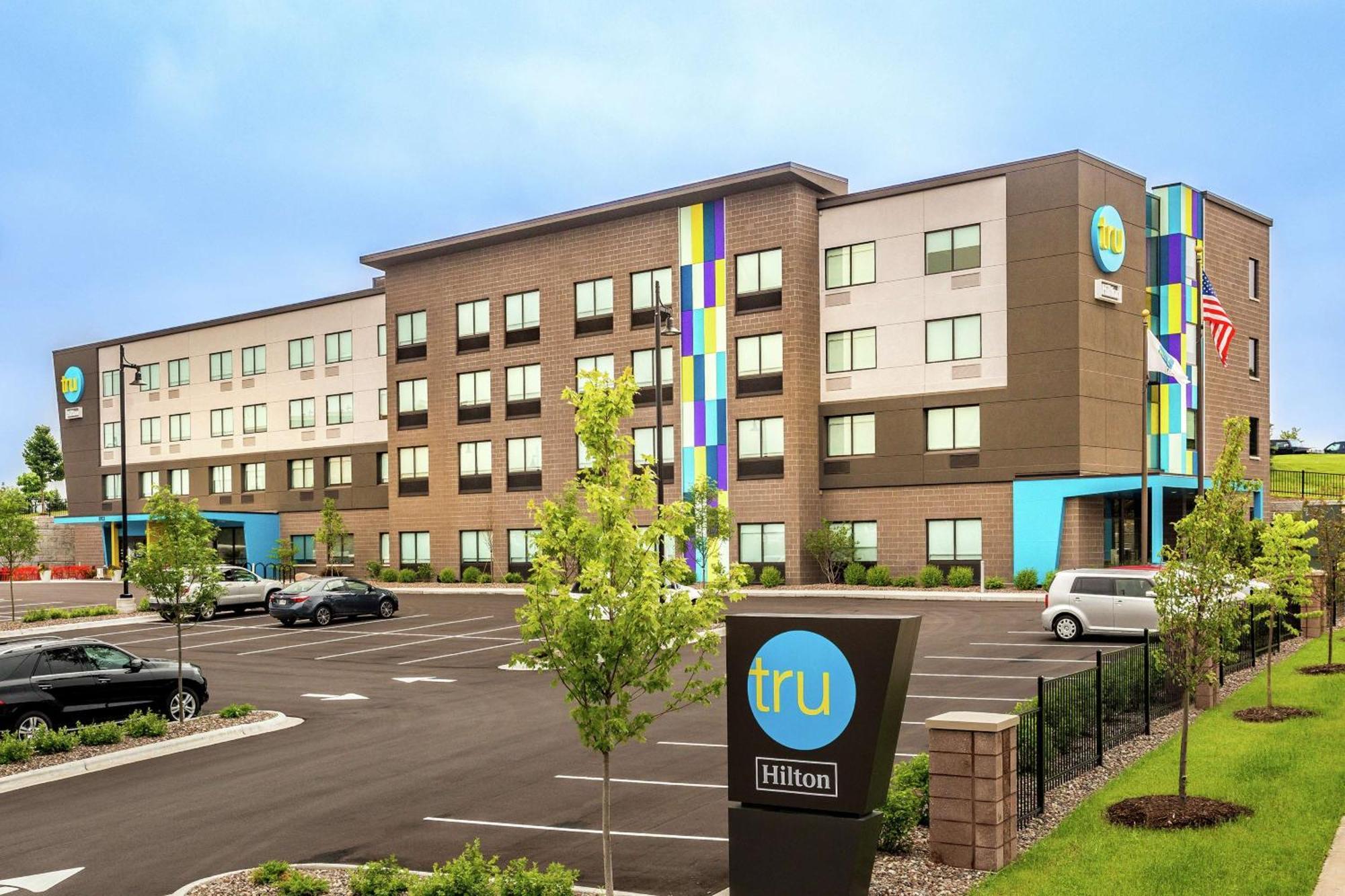 Отель Tru By Hilton Madison West Экстерьер фото